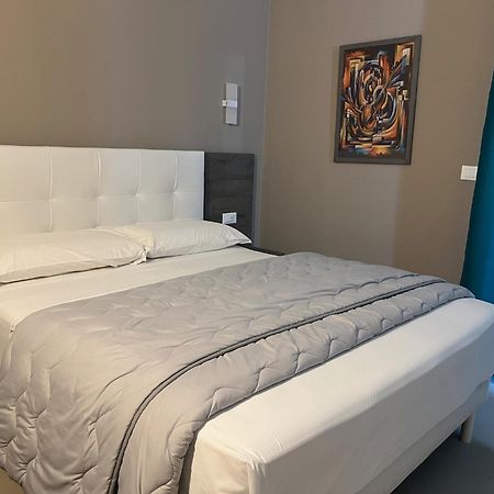 רג'יו די קאלאבריה Sunset Guest House מראה חיצוני תמונה