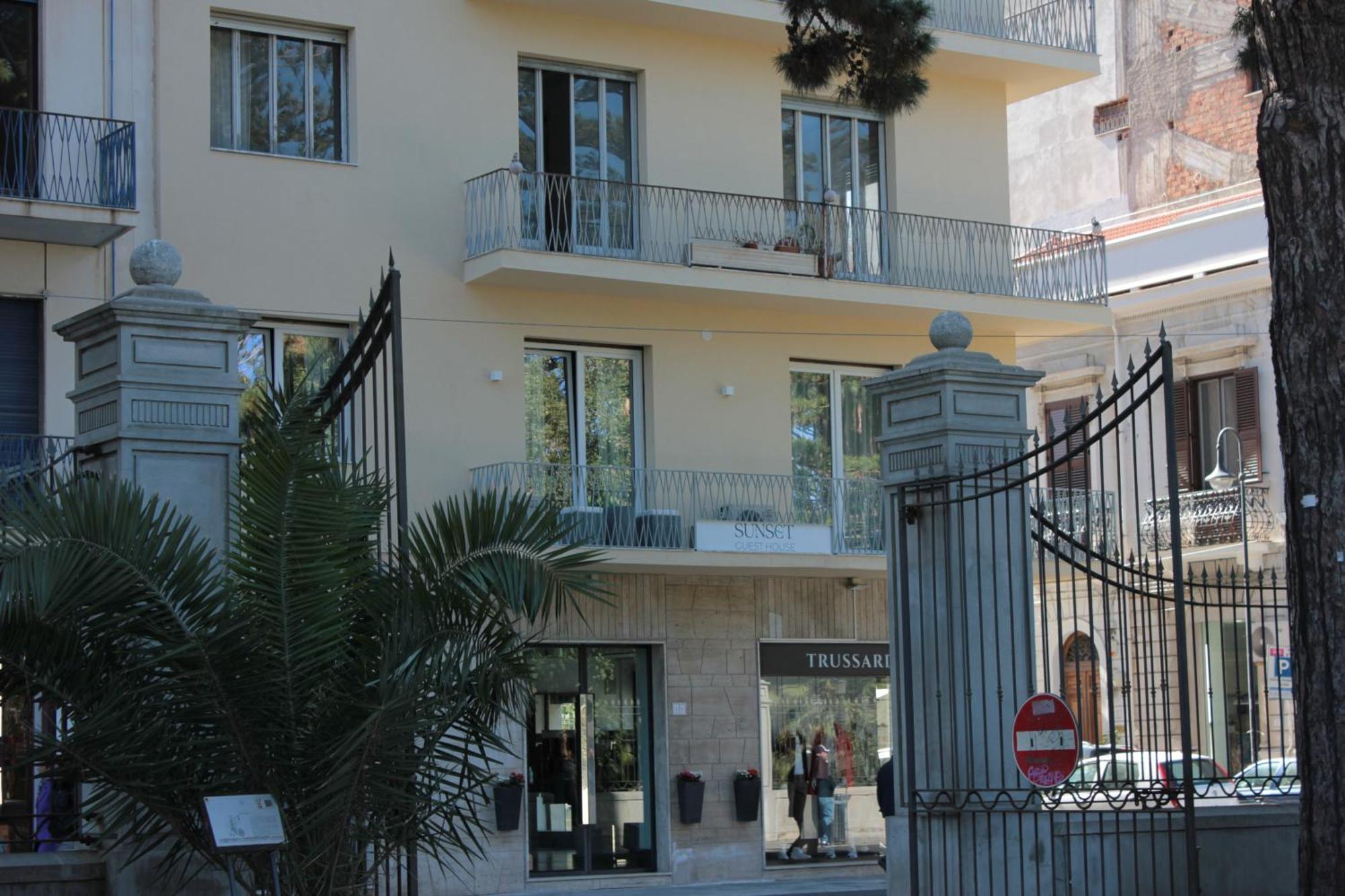 רג'יו די קאלאבריה Sunset Guest House מראה חיצוני תמונה